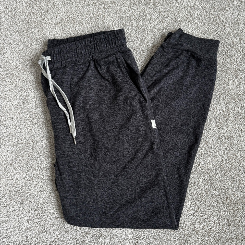 Vuori Performance Joggers